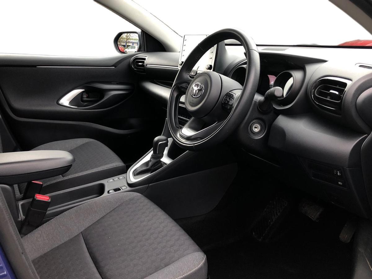 Used Toyota Yaris 2022 for sale - 77627076: Photo 12