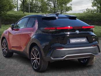 Used Toyota C-HR 2025 for sale - 74351407: Photo