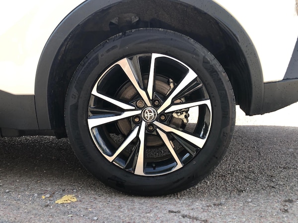 Used Toyota C-HR 2024 for sale - 75659590: Photo 23