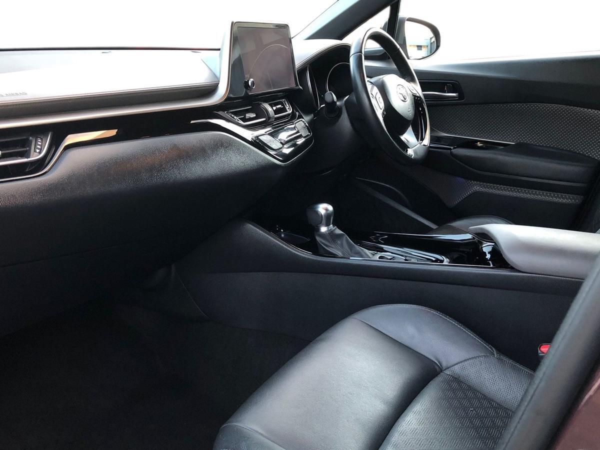 Used Toyota C-HR 2023 for sale - 76937258: Photo 11