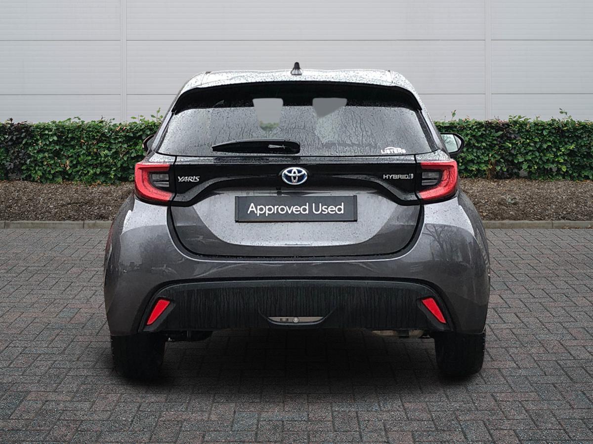 Used Toyota Yaris 2023 for sale - 77427499: Photo 4