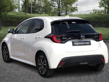 Used Toyota Yaris 2023 for sale - 75450952: Photo