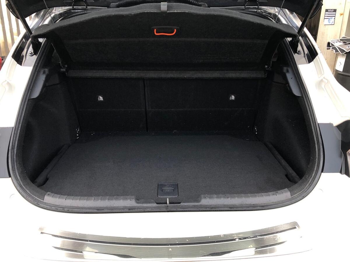 Used Toyota Corolla 2019 for sale - 76937319: Photo 10