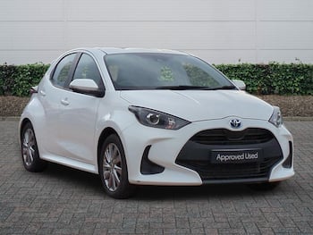 Used Toyota Yaris 2023 for sale - 79633296: Photo