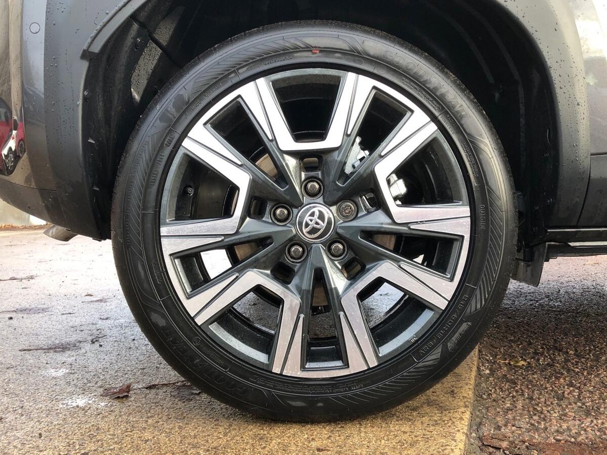 Used Toyota Yaris 2025 for sale - 77013616: Photo 14