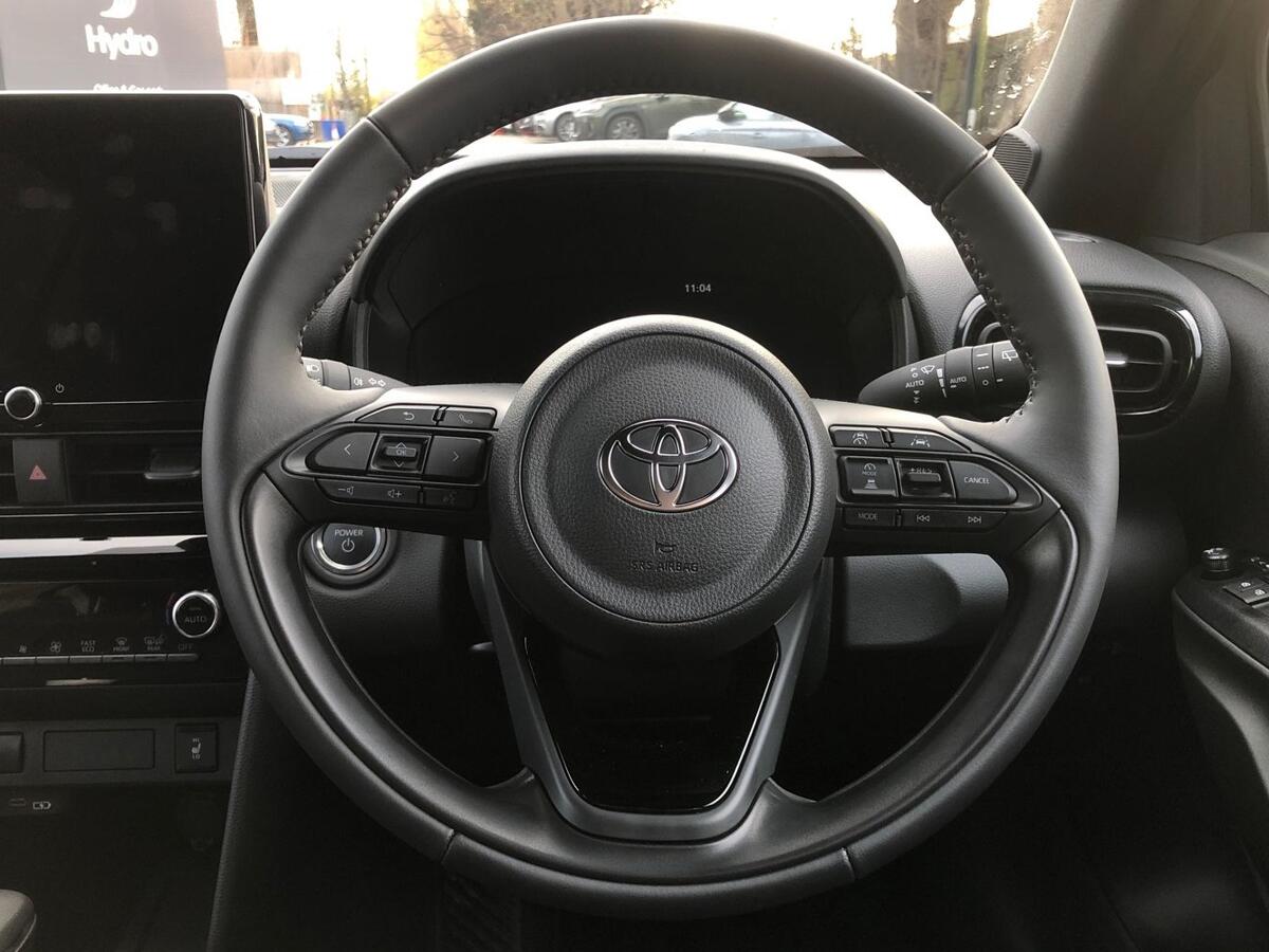 Used Toyota Yaris 2025 for sale - 77013616: Photo 7