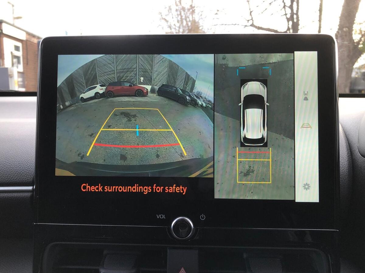 Used Toyota Yaris 2025 for sale - 77013616: Photo 9