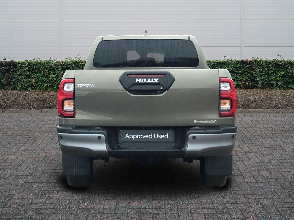 Used Toyota Hilux 2025 for sale - 76937219: Photo 4
