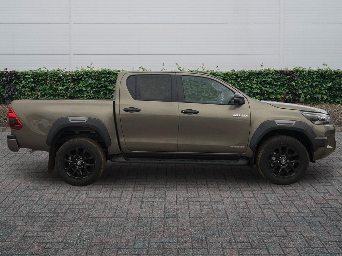 Used Toyota Hilux 2025 for sale - 76937219: Photo 5