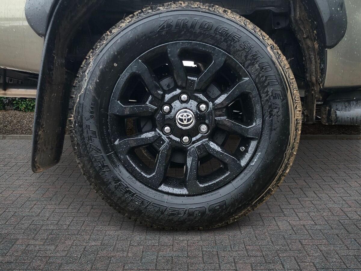 Used Toyota Hilux 2025 for sale - 76937219: Photo 6