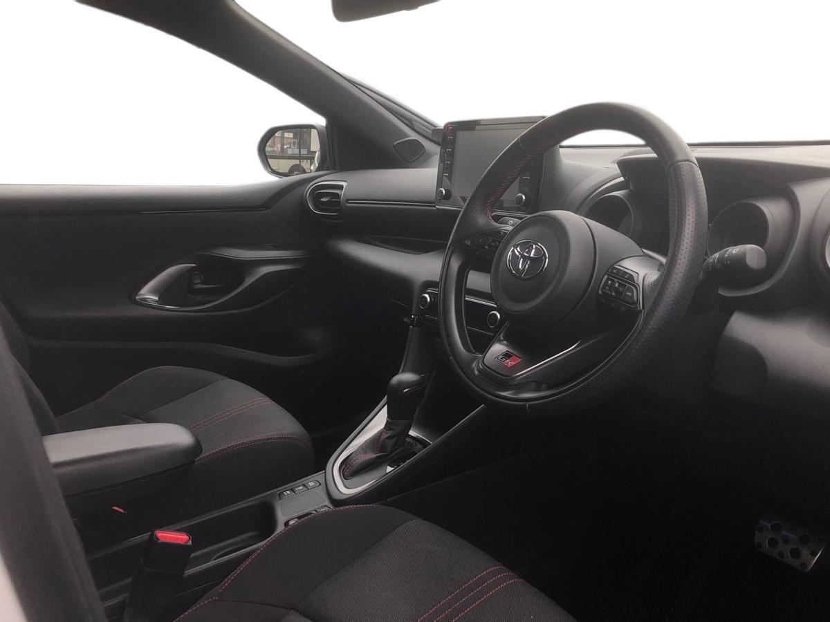 Used Toyota Yaris 2023 for sale - 77971352: Photo 12