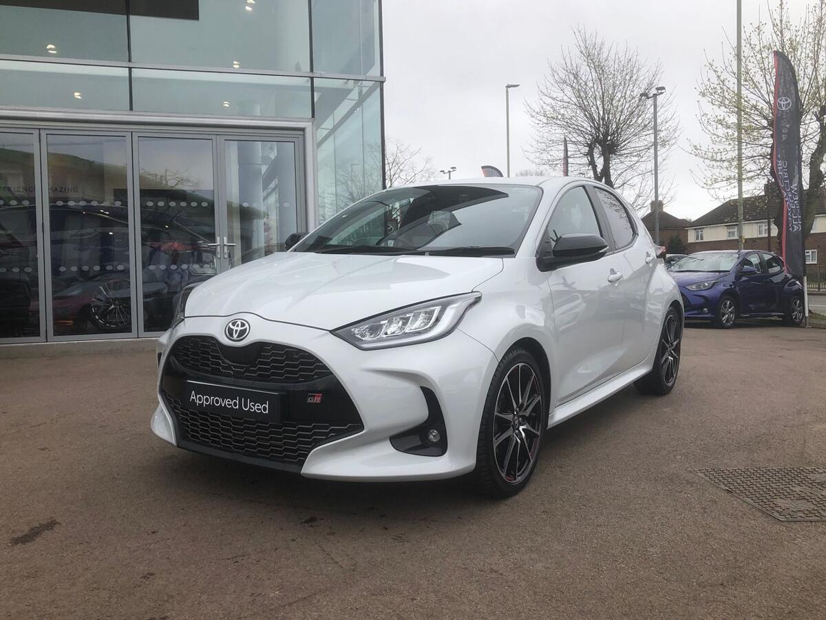 Used Toyota Yaris 2023 for sale - 77971352: Photo 14