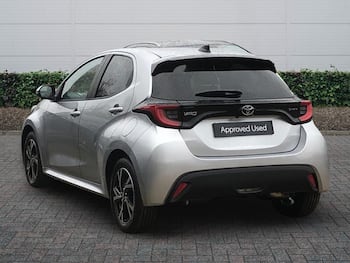 Used Toyota Yaris 2026 for sale - 79647053: Photo