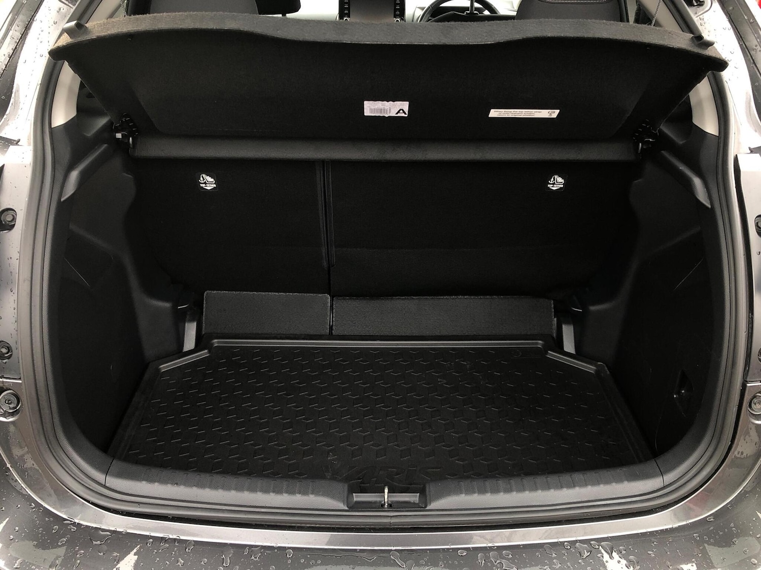 Used Toyota Yaris 2022 for sale - 76551838: Photo 14