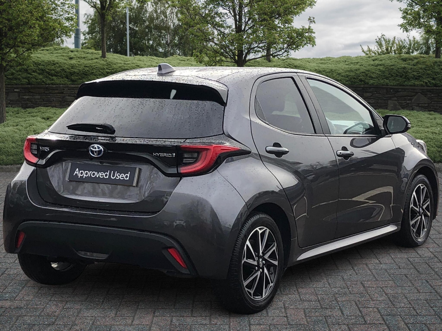 Used Toyota Yaris 2022 for sale - 76551838: Photo 2