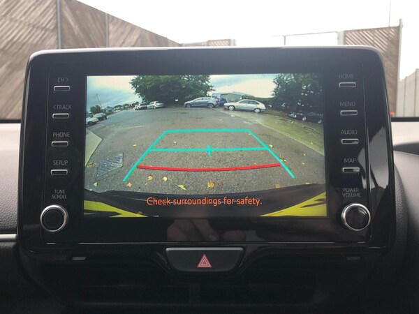 Used Toyota Yaris 2023 for sale - 76154342: Photo 23