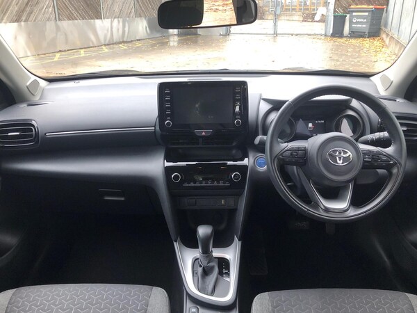 Used Toyota Yaris 2023 for sale - 76154342: Photo 5
