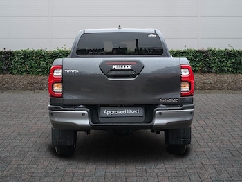 Used Toyota Hilux 2025 for sale - 78476039: Photo