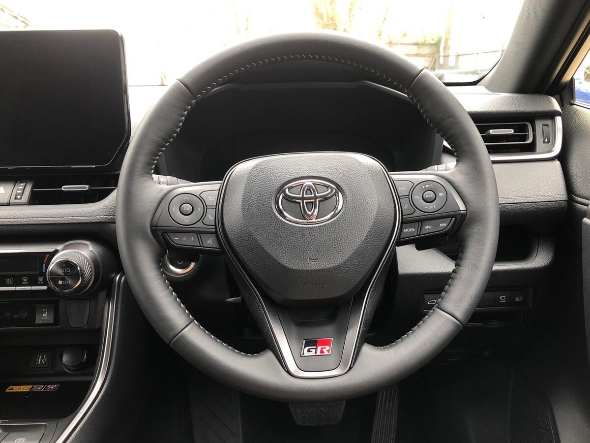 Used Toyota RAV4 2025 for sale - 78102547: Photo 14