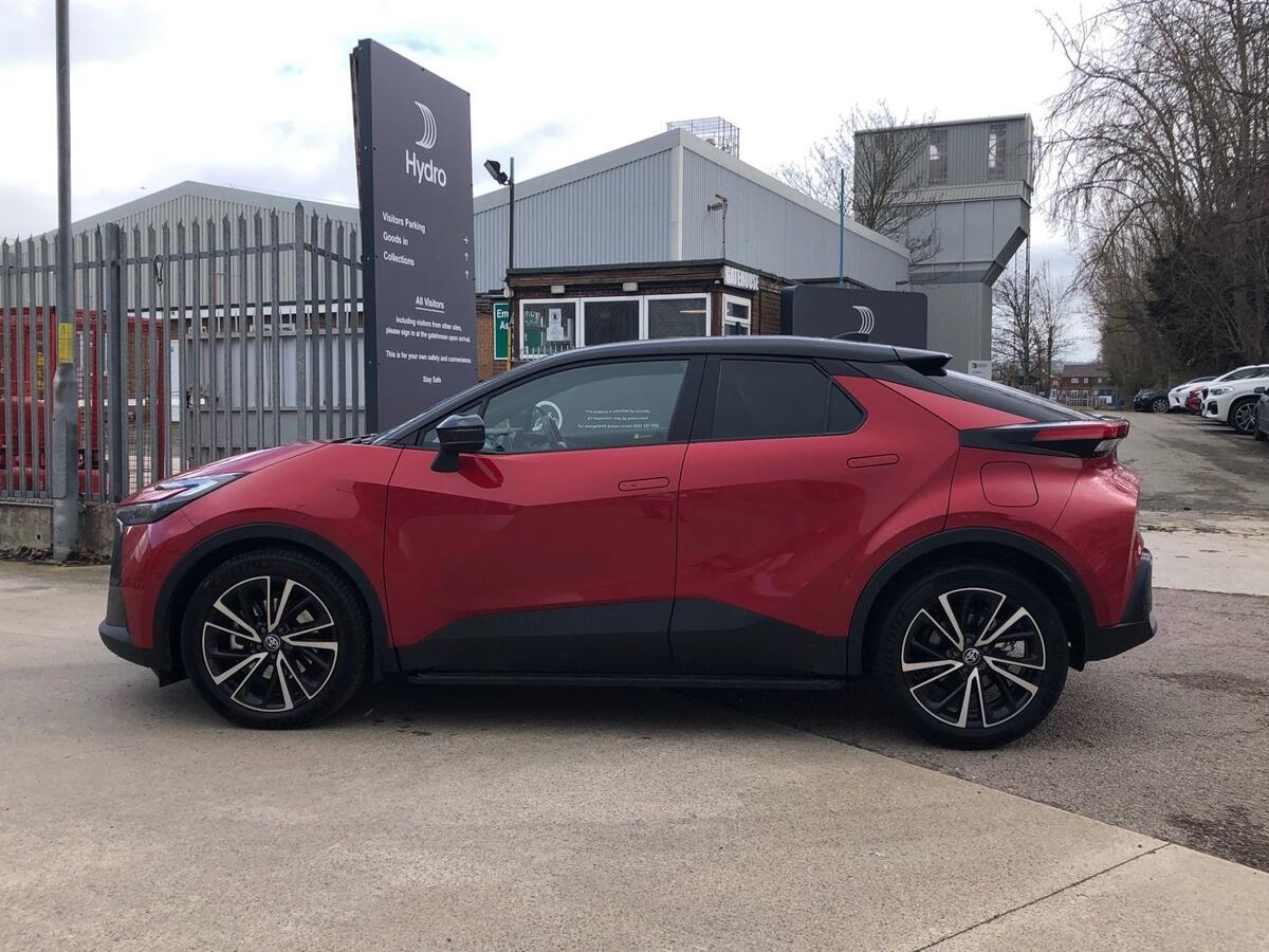 Used Toyota C-HR 2026 for sale - 77884807: Photo 21