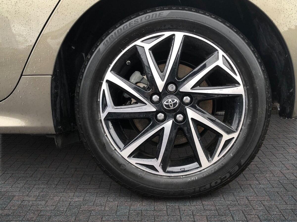 Used Toyota Yaris 2022 for sale - 77013405: Photo 17