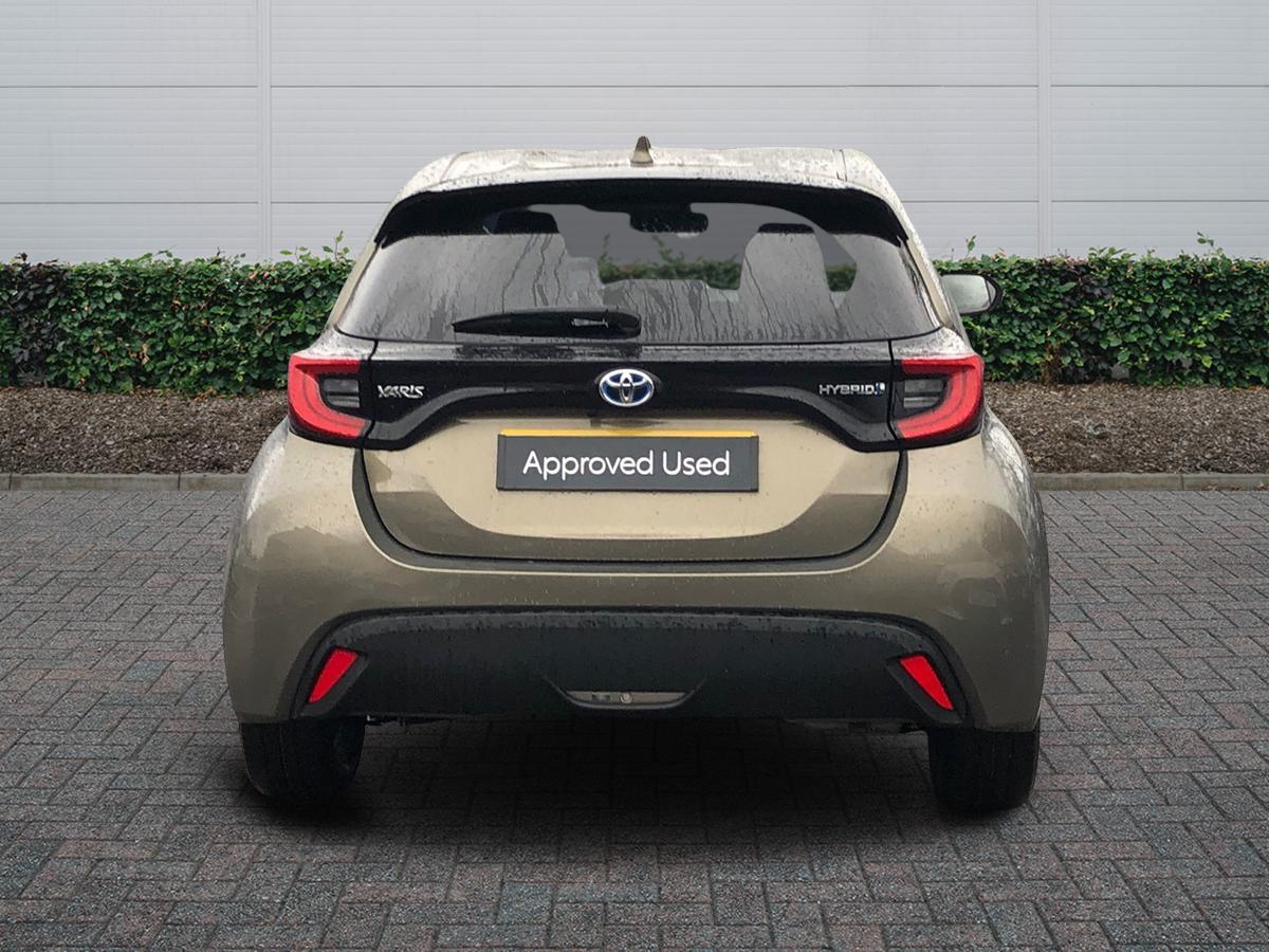 Used Toyota Yaris 2022 for sale - 77013405: Photo 5