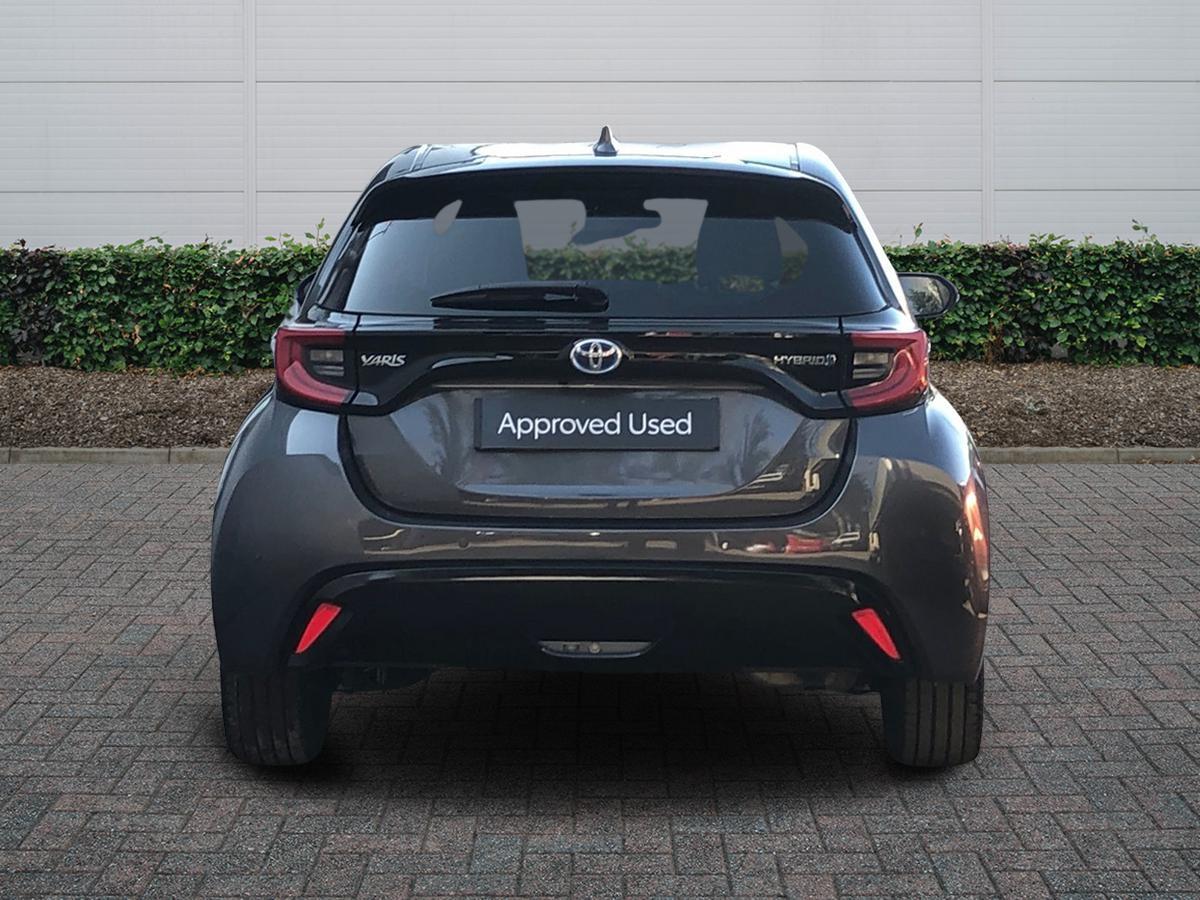 Used Toyota Yaris 2020 for sale - 77941564: Photo 4