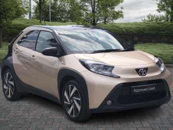 2023 (73) - 1.0 VVT-i Edge 5dr