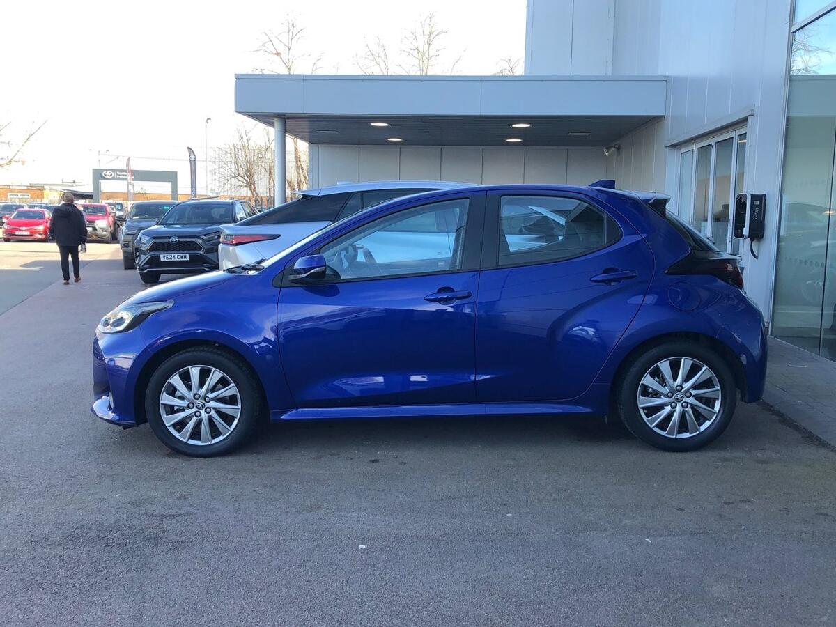 Used Toyota Yaris 2022 for sale - 77926906: Photo 14