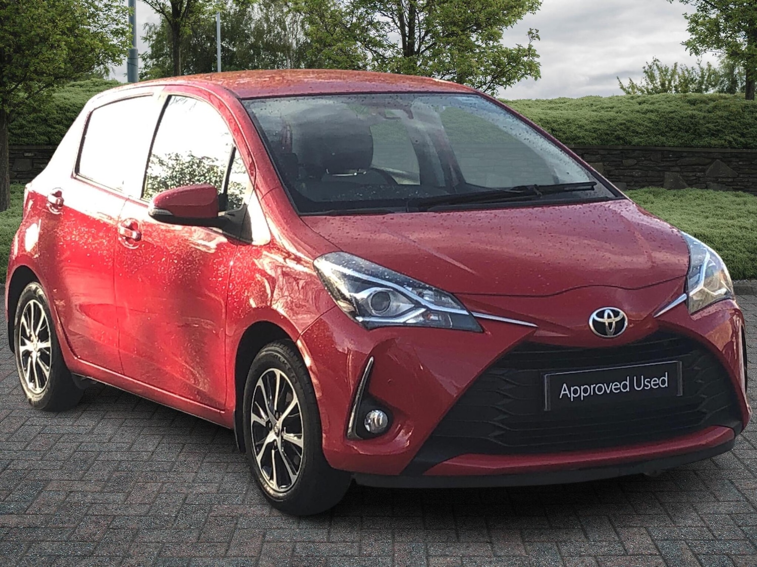 Used Toyota Yaris 2017 for sale - 76486603: Photo 1