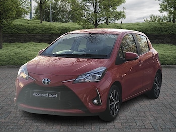 Used Toyota Yaris 2017 for sale - 76486603: Photo