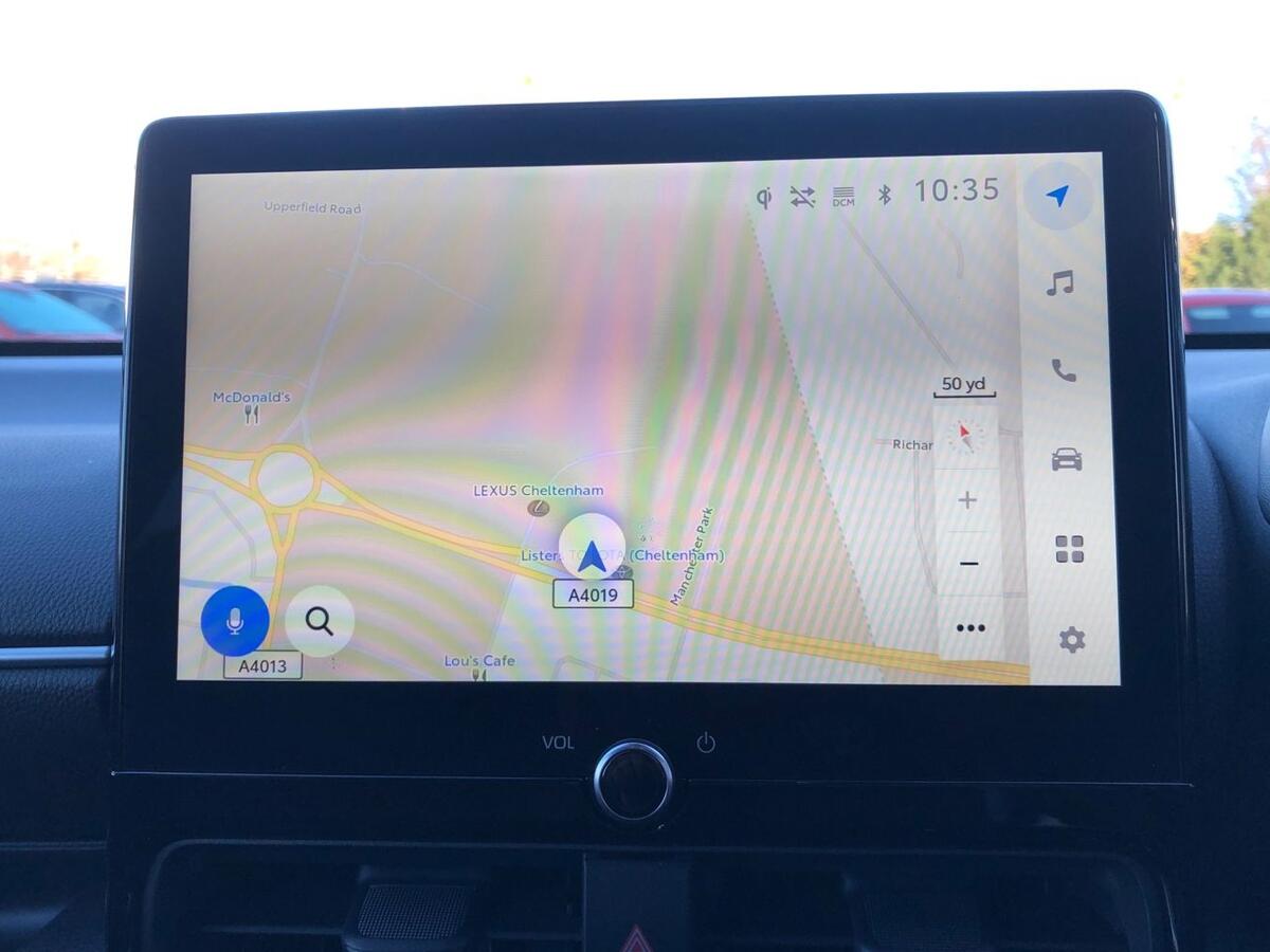 Used Toyota Yaris 2024 for sale - 76800603: Photo 11