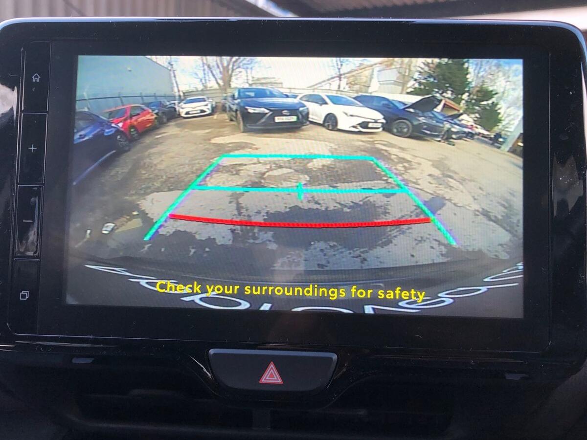 Used Toyota Yaris Cross 2023 for sale - 77884878: Photo 13