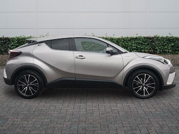 Used Toyota C-HR 2019 for sale - 78418227: Photo