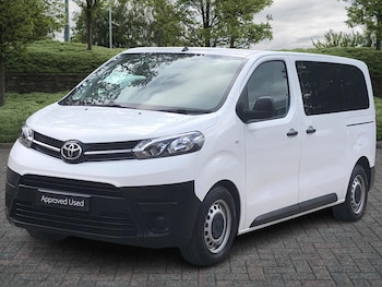 Used Toyota PROACE CITY Verso 2022 for sale - 75733638: Photo