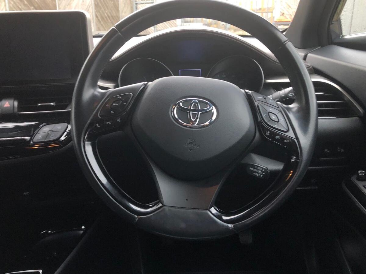 Used Toyota C-HR 2018 for sale - 77560475: Photo 10