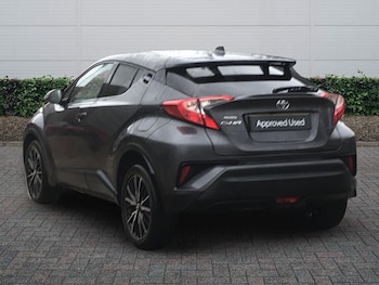 Used Toyota C-HR 2018 for sale - 77560475: Photo