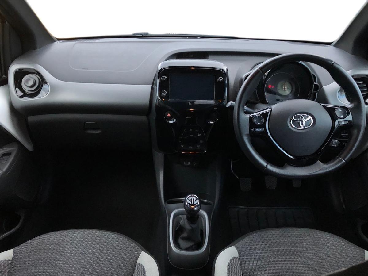 Used Toyota AYGO 2021 for sale - 76937340: Photo 6