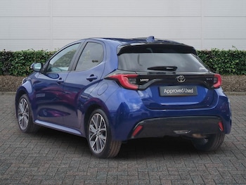 Used Toyota Yaris 2024 for sale - 79077230: Photo