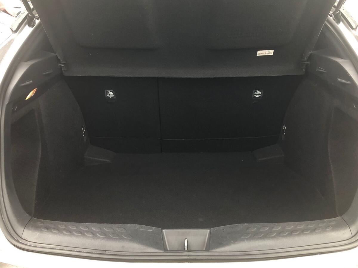 Used Toyota C-HR 2018 for sale - 76563190: Photo 10