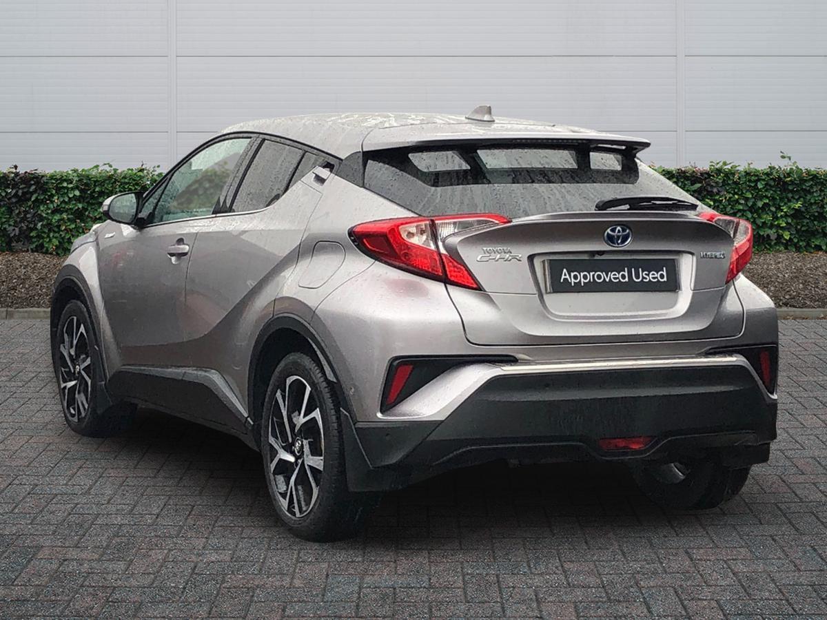 Used Toyota C-HR 2018 for sale - 76563190: Photo 2