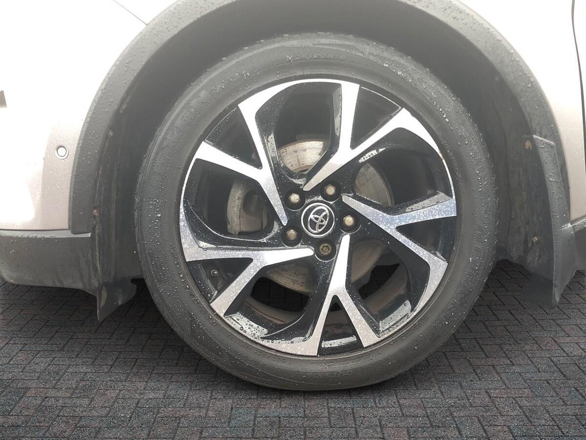 Used Toyota C-HR 2018 for sale - 76563190: Photo 6