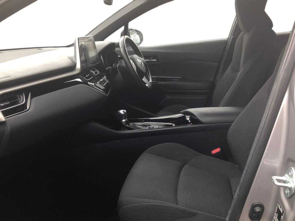 Used Toyota C-HR 2018 for sale - 76563190: Photo 7