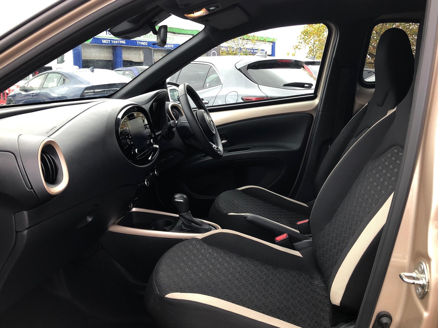 Used Toyota Aygo X 2023 for sale - 76474490: Photo 10