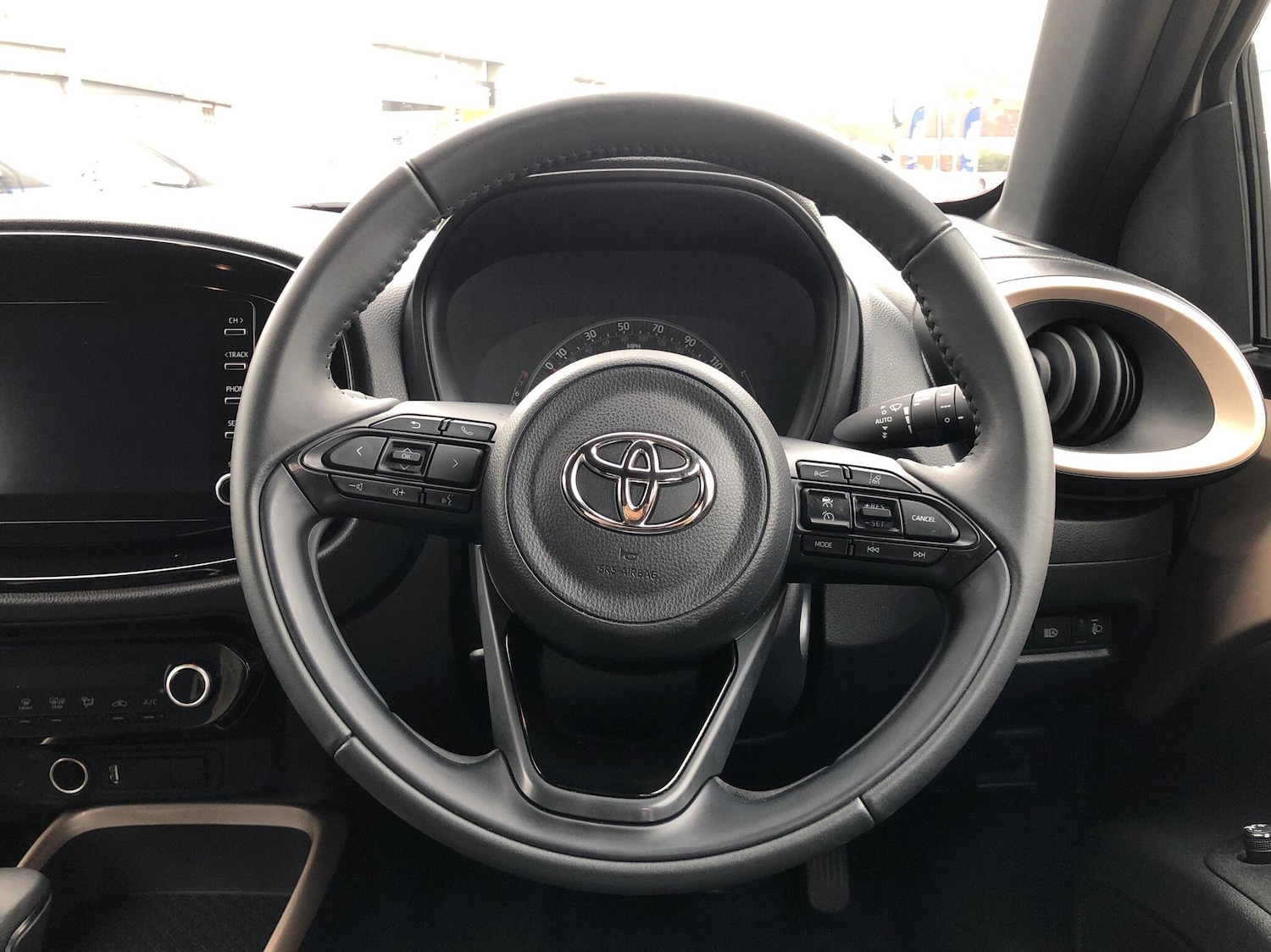 Used Toyota Aygo X 2023 for sale - 76474490: Photo 6