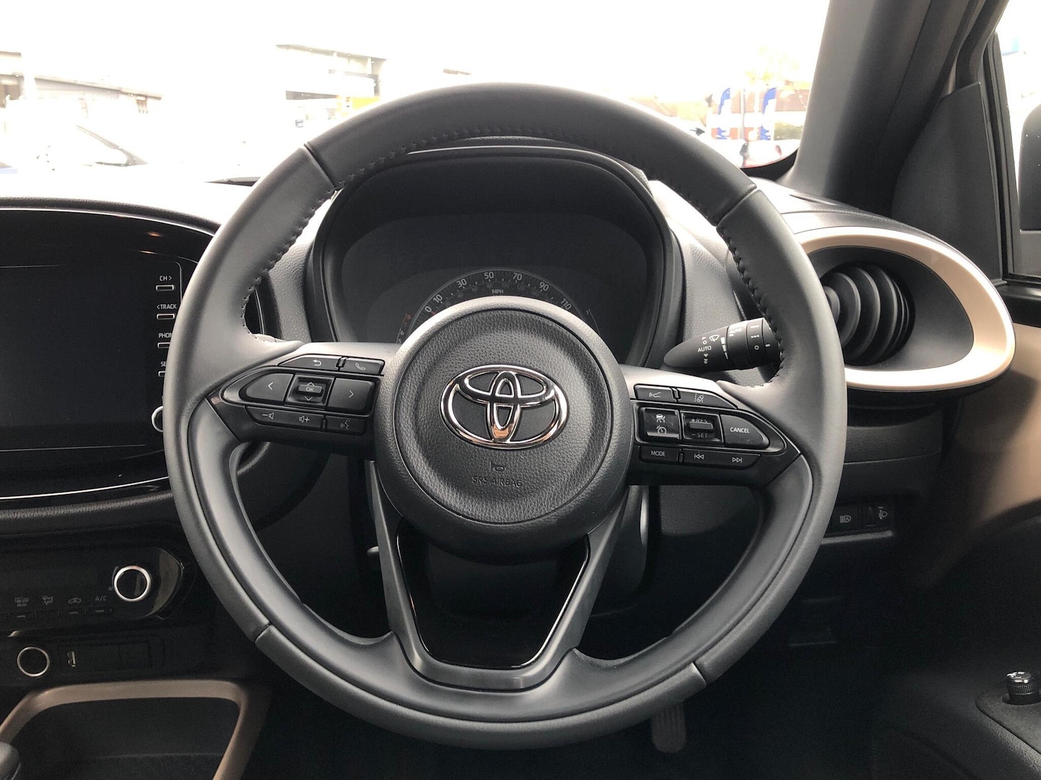 Used Toyota Aygo X 2023 for sale - 76474490: Photo 8