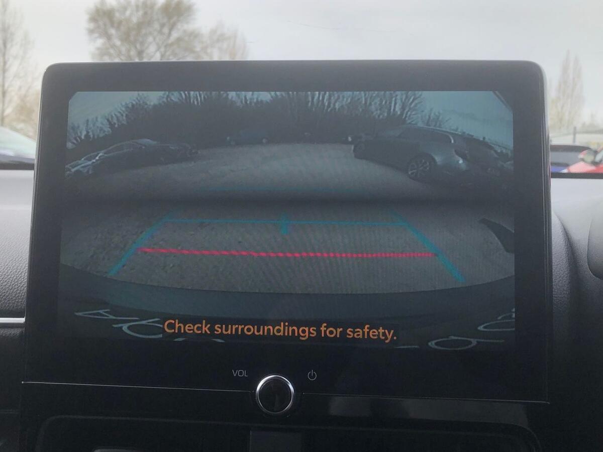 Used Toyota Yaris 2025 for sale - 78008508: Photo 14