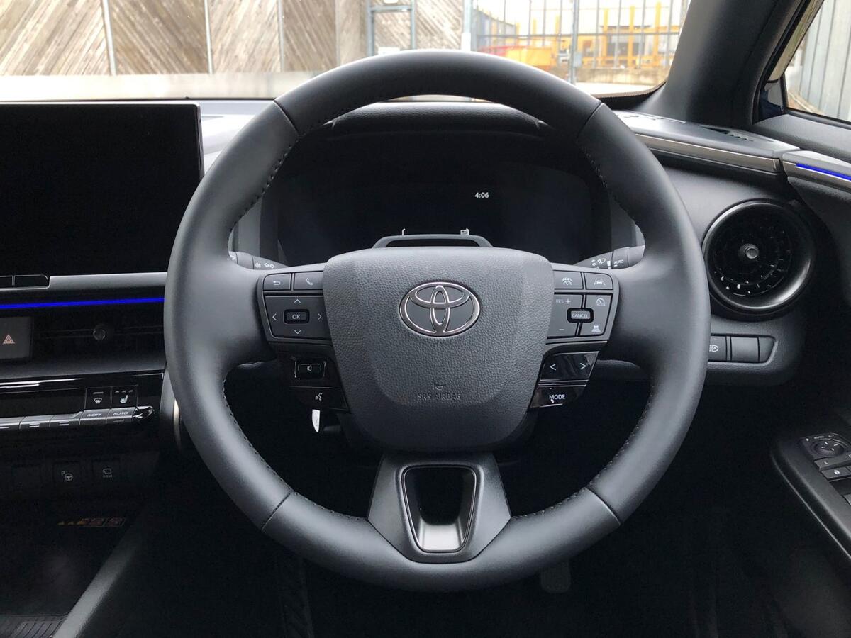 Used Toyota C-HR 2026 for sale - 77926831: Photo 15
