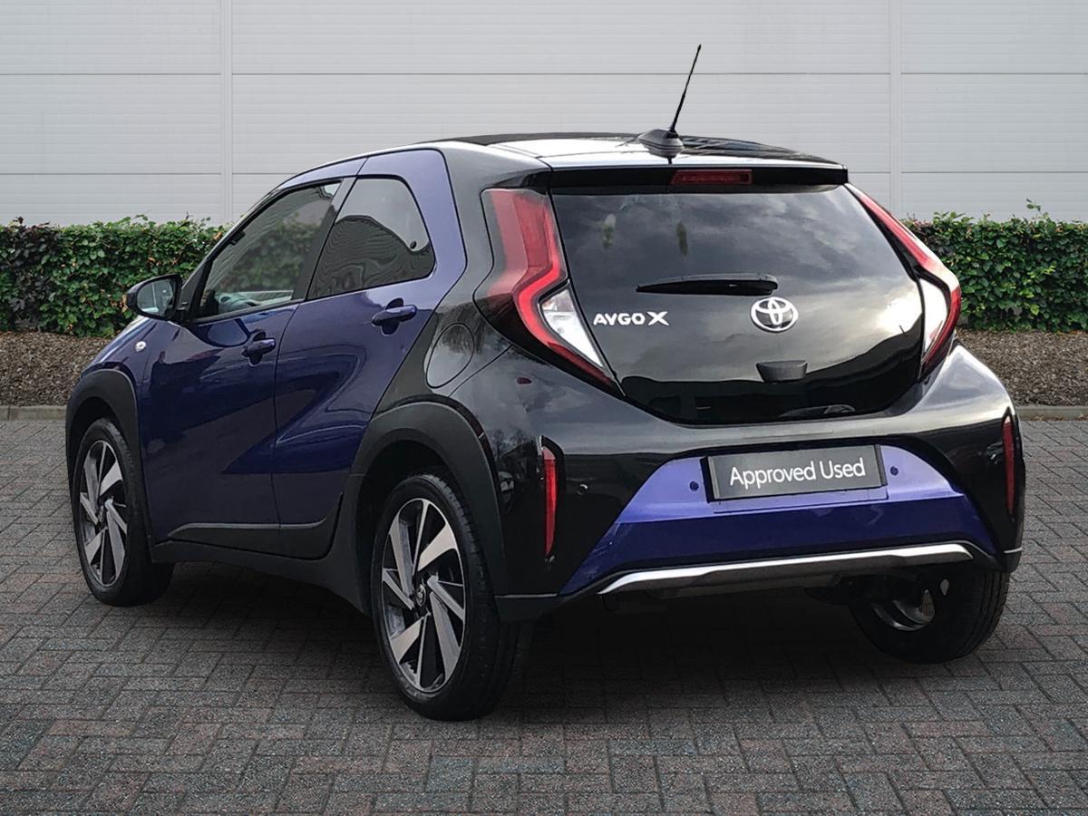 Used Toyota Aygo X 2023 for sale - 77560501: Photo 2