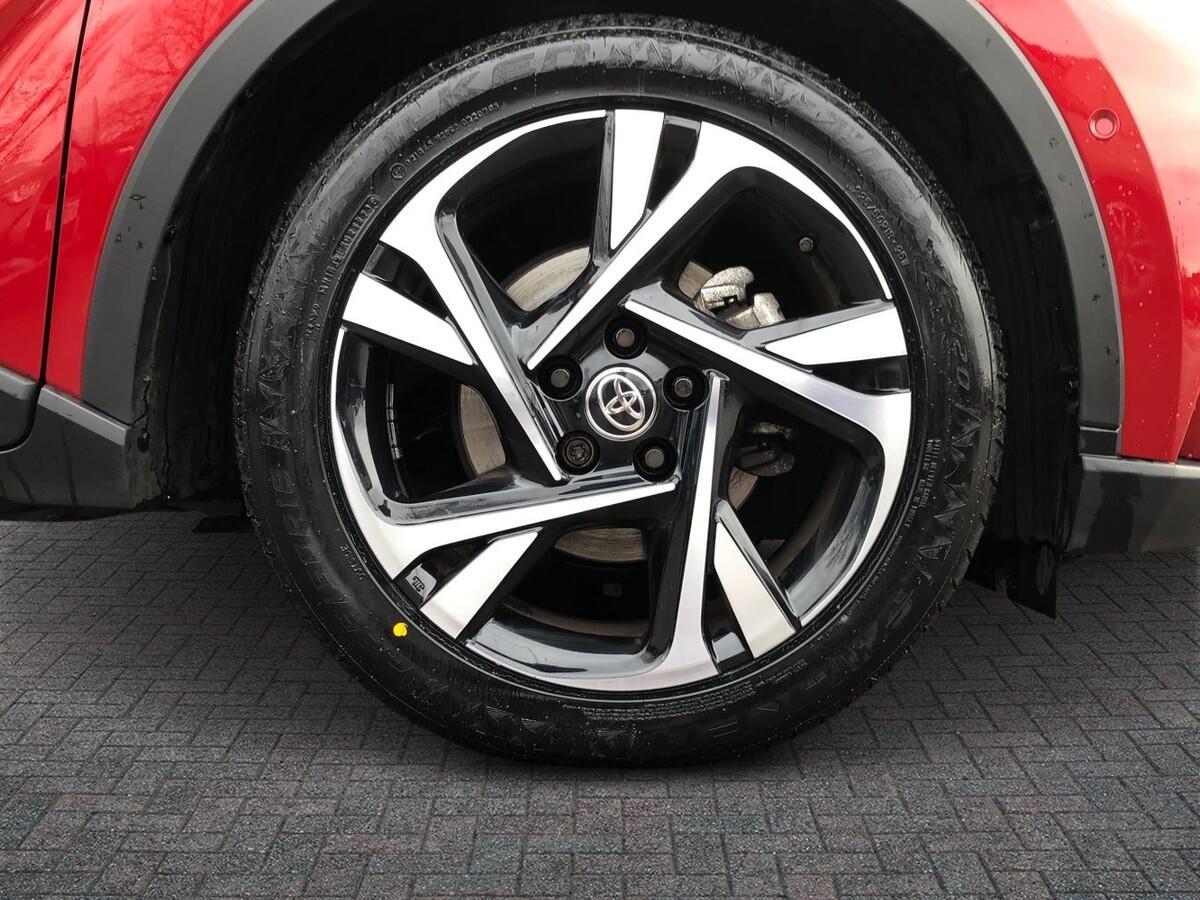 Used Toyota C-HR 2023 for sale - 77052426: Photo 16